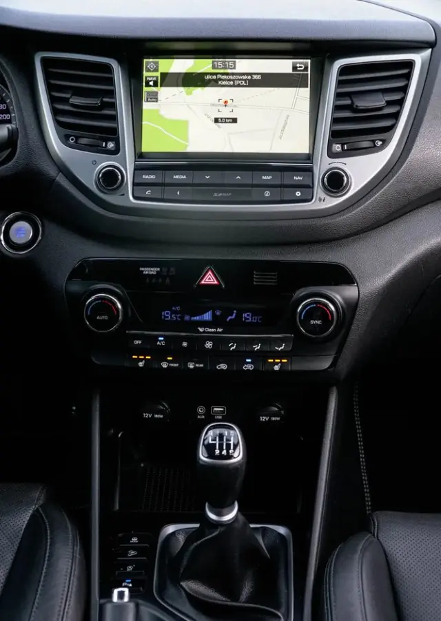 HYUNDAI Tucson Blue 1.7 CRDi 2WD Style