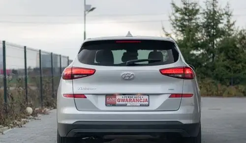 HYUNDAI Tucson 