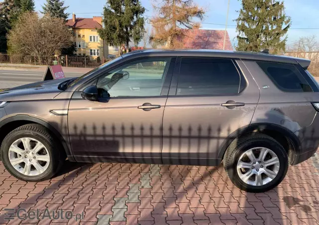 LAND ROVER Discovery 