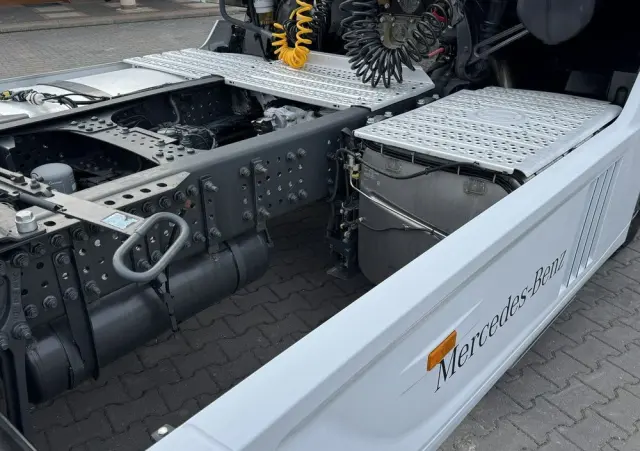 MERCEDES-BENZ ACTROS 1845 Euro 6 Stream Space Standard !!! 