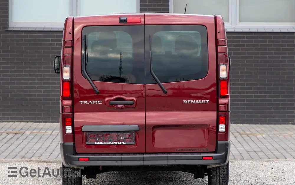 RENAULT Trafic 