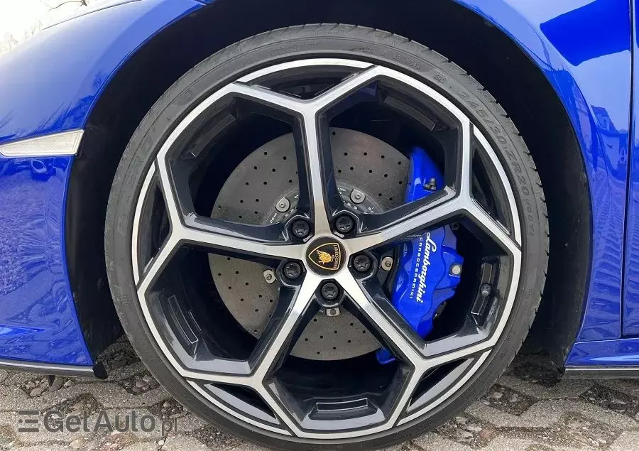 LAMBORGHINI Huracan EVO Spyder