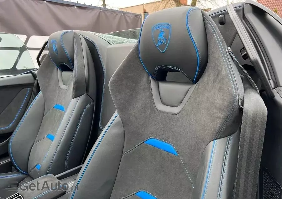 LAMBORGHINI Huracan EVO Spyder