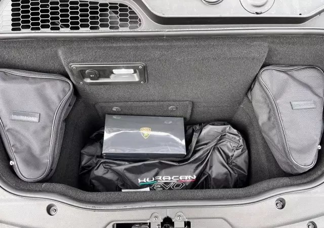 LAMBORGHINI Huracan EVO Spyder