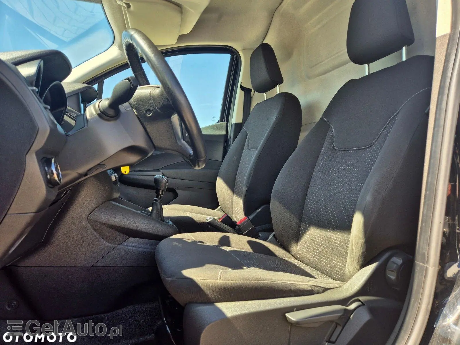 FORD Tourneo Courier Ambiente