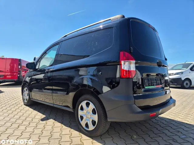 FORD Tourneo Courier Ambiente