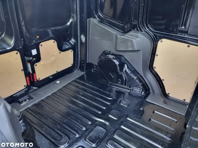 FORD Tourneo Courier Ambiente