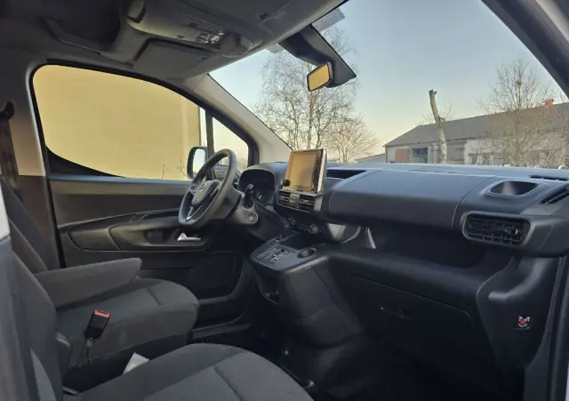 OPEL COMBO EV Faktura Vat 23% 