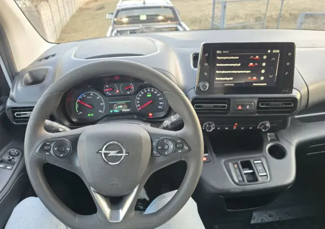 OPEL COMBO EV Faktura Vat 23% 