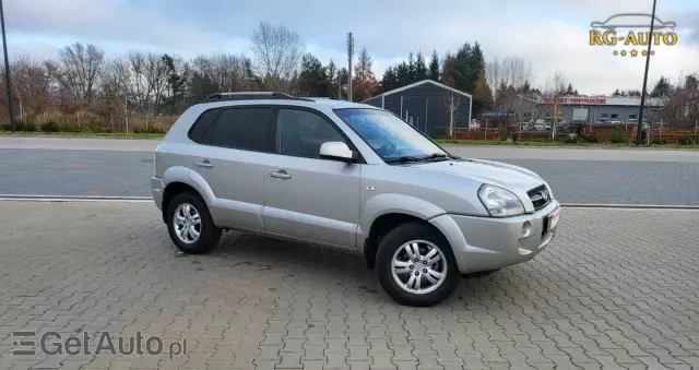 HYUNDAI Tucson 