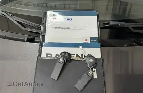 SUZUKI Baleno 
