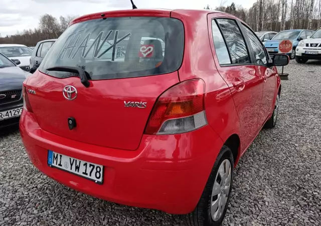 TOYOTA Yaris 1.33 VVT-i Life