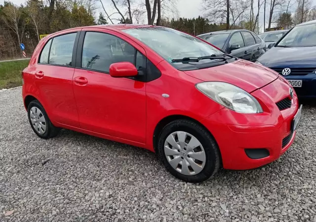 TOYOTA Yaris 1.33 VVT-i Life