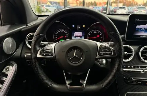 MERCEDES-BENZ GLC 