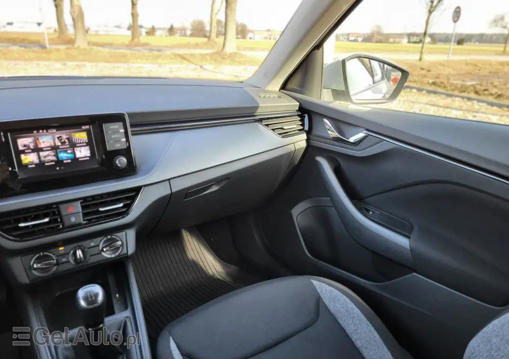 SKODA Kamiq 1.0 TSI Active