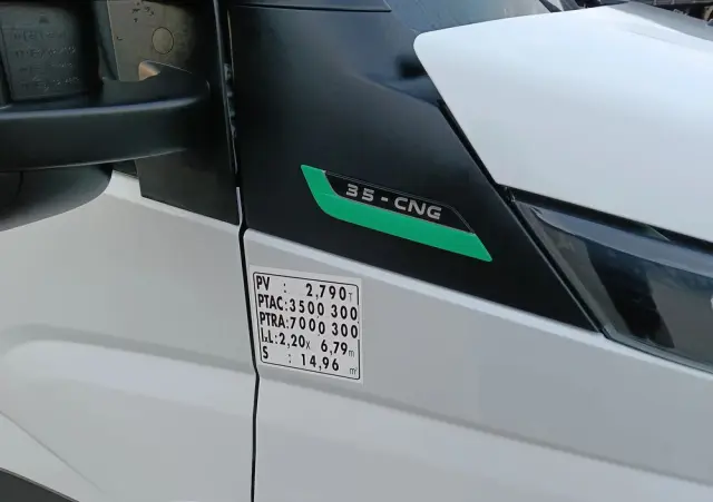 IVECO Daily 35 CNG 