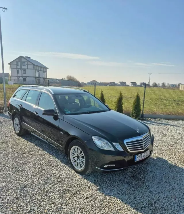 MERCEDES-BENZ Klasa E 
