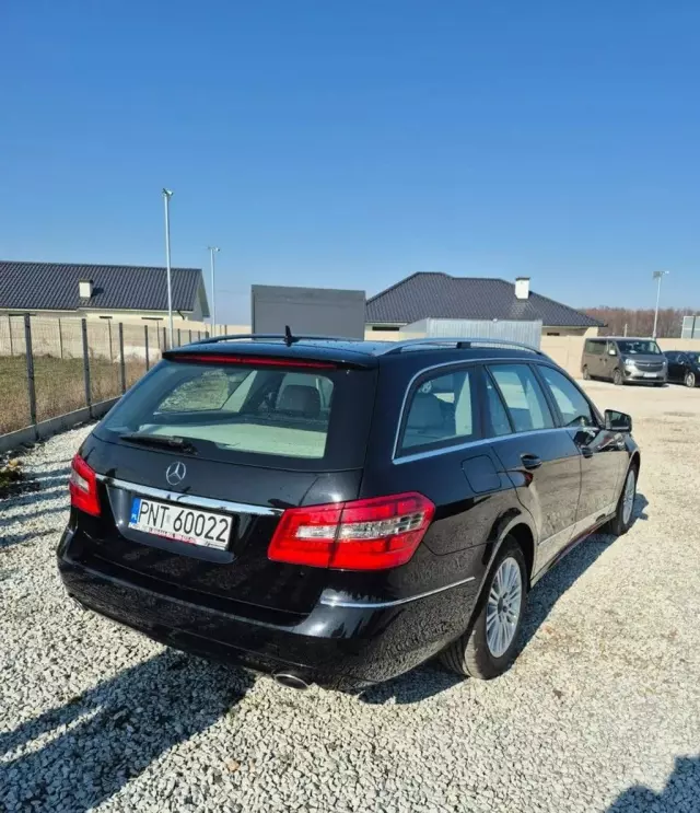 MERCEDES-BENZ Klasa E 