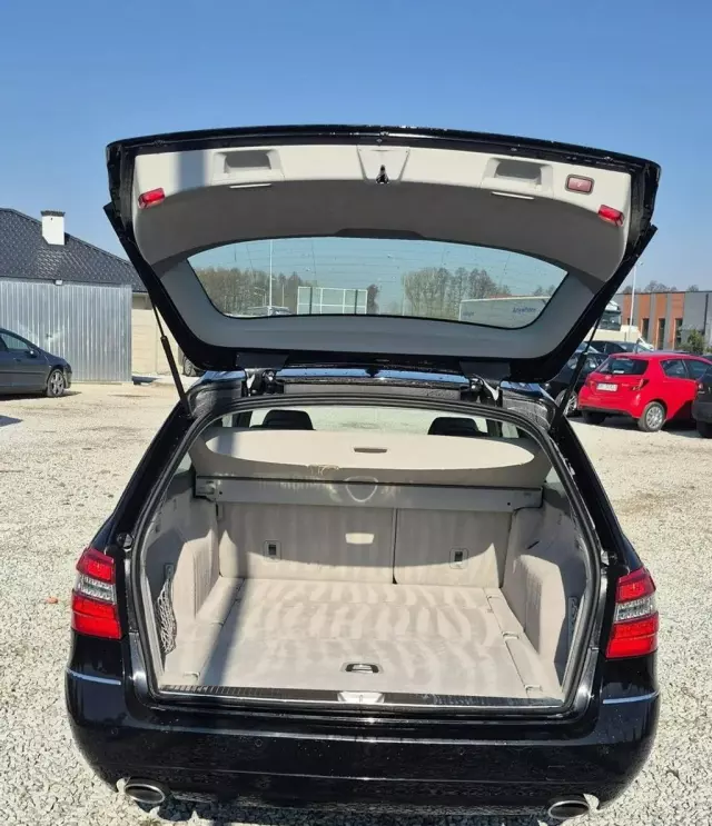 MERCEDES-BENZ Klasa E 