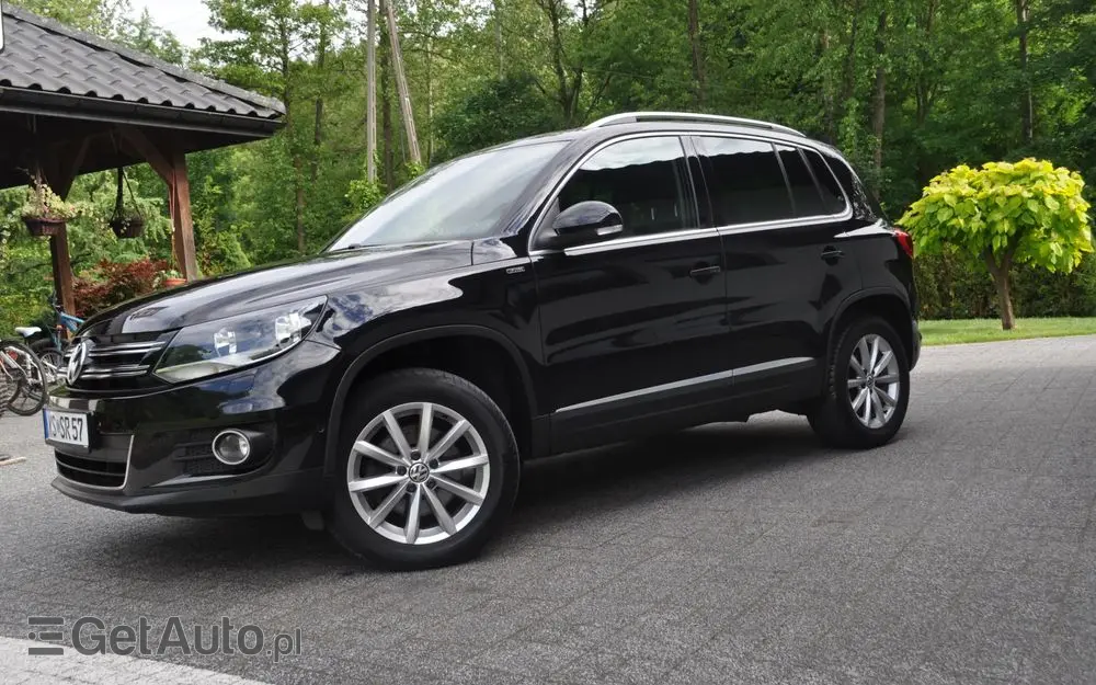 VOLKSWAGEN Tiguan 2.0 TDI DPF 4Motion DSG Lounge Sport & Style