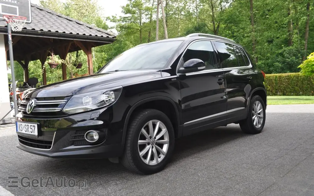 VOLKSWAGEN Tiguan 2.0 TDI DPF 4Motion DSG Lounge Sport & Style