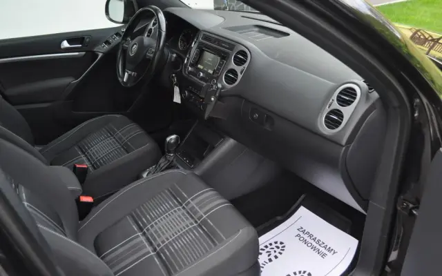 VOLKSWAGEN Tiguan 2.0 TDI DPF 4Motion DSG Lounge Sport & Style