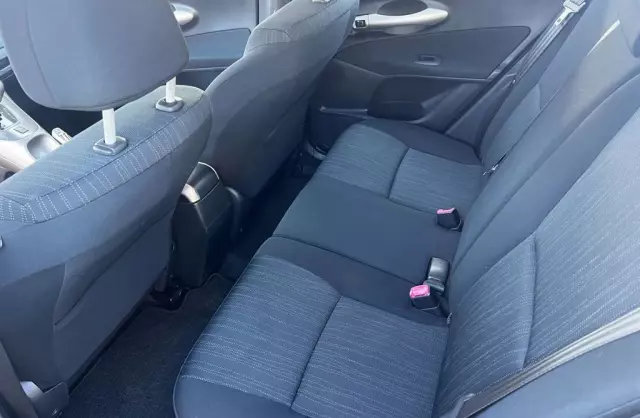 TOYOTA Auris 1.6i 16V VVT-i (124 KM)