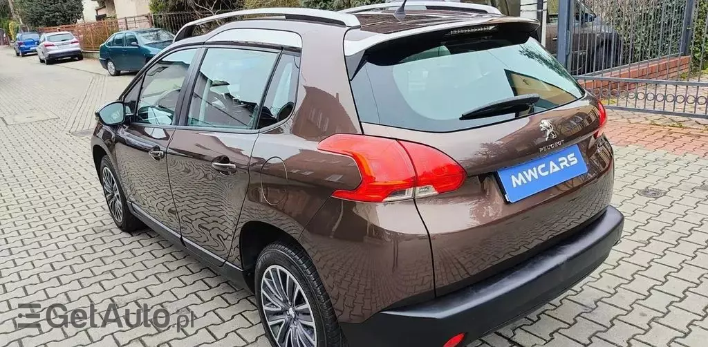 PEUGEOT 2008 