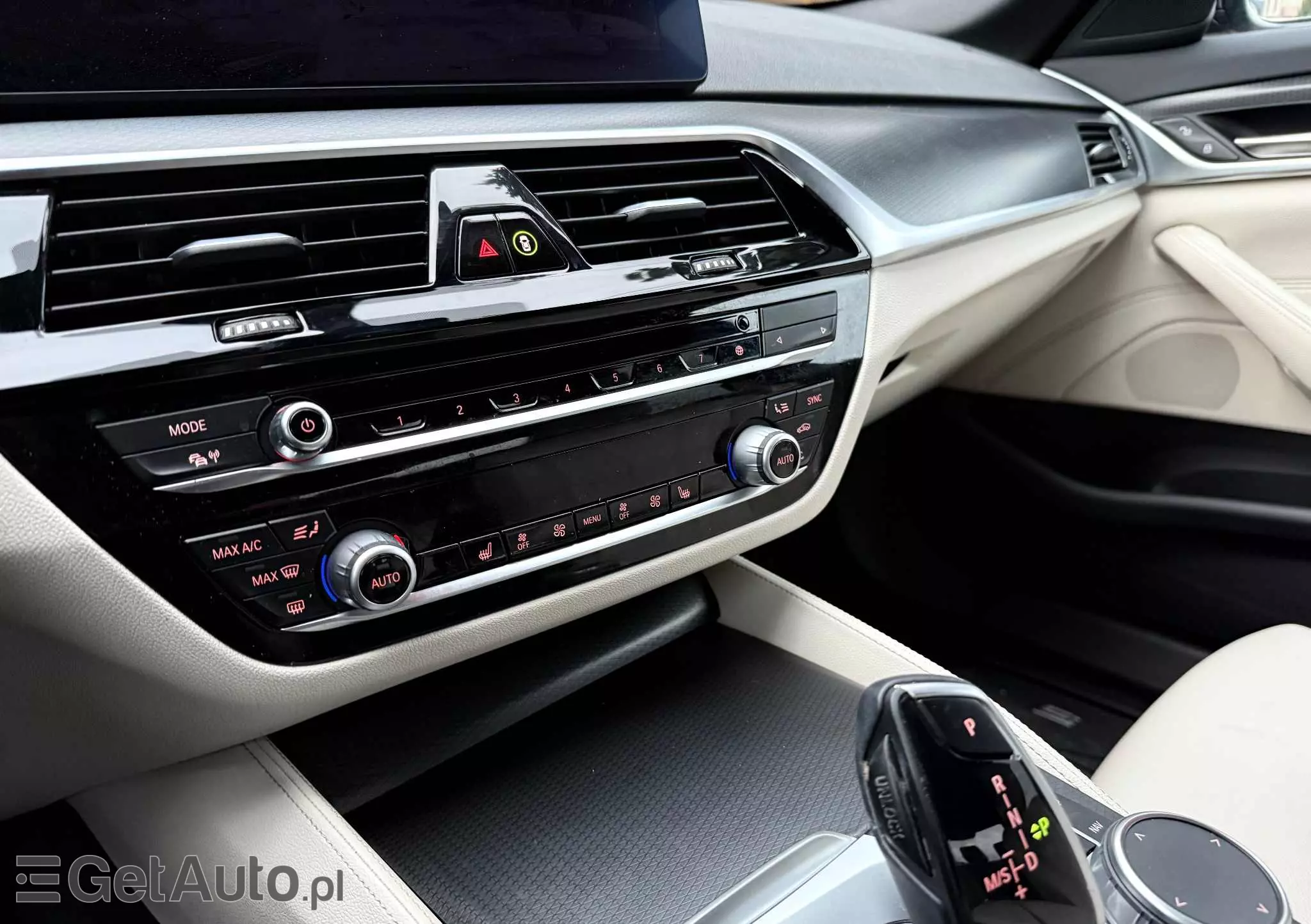 BMW Seria 5 520d M Sport sport