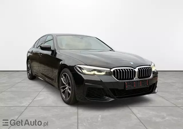 BMW Seria 5 520d M Sport sport
