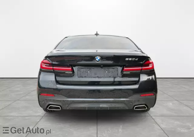BMW Seria 5 520d M Sport sport