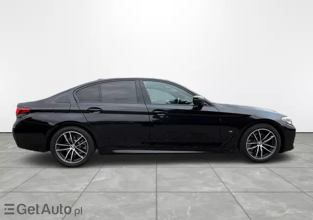 BMW Seria 5 520d M Sport sport