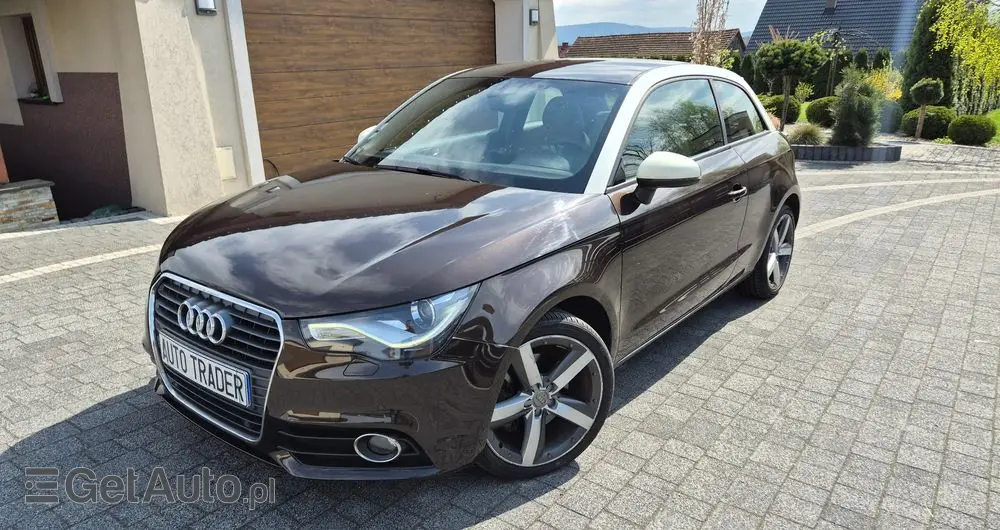 AUDI A1 3-drzwiowe 1.6 TDI Attraction