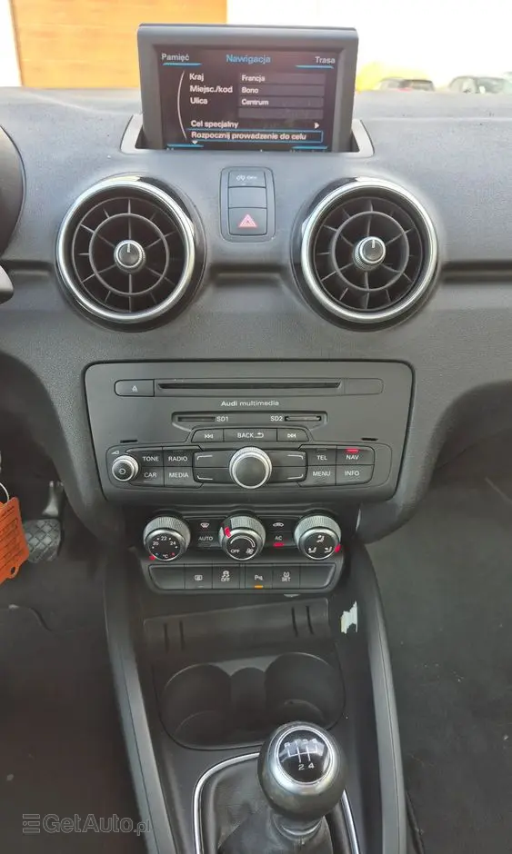 AUDI A1 3-drzwiowe 1.6 TDI Attraction