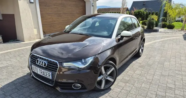 AUDI A1 3-drzwiowe 1.6 TDI Attraction