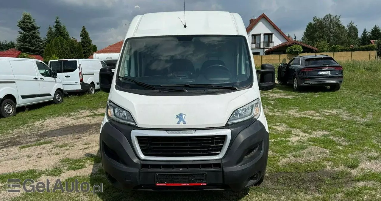 PEUGEOT Boxer 
