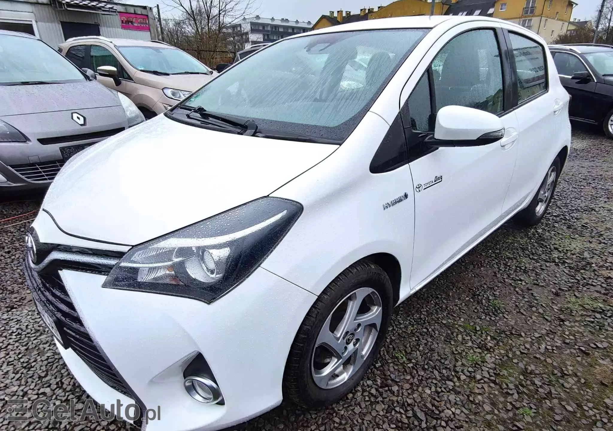TOYOTA Yaris Hybrid 1.5 VVT-i Comfort