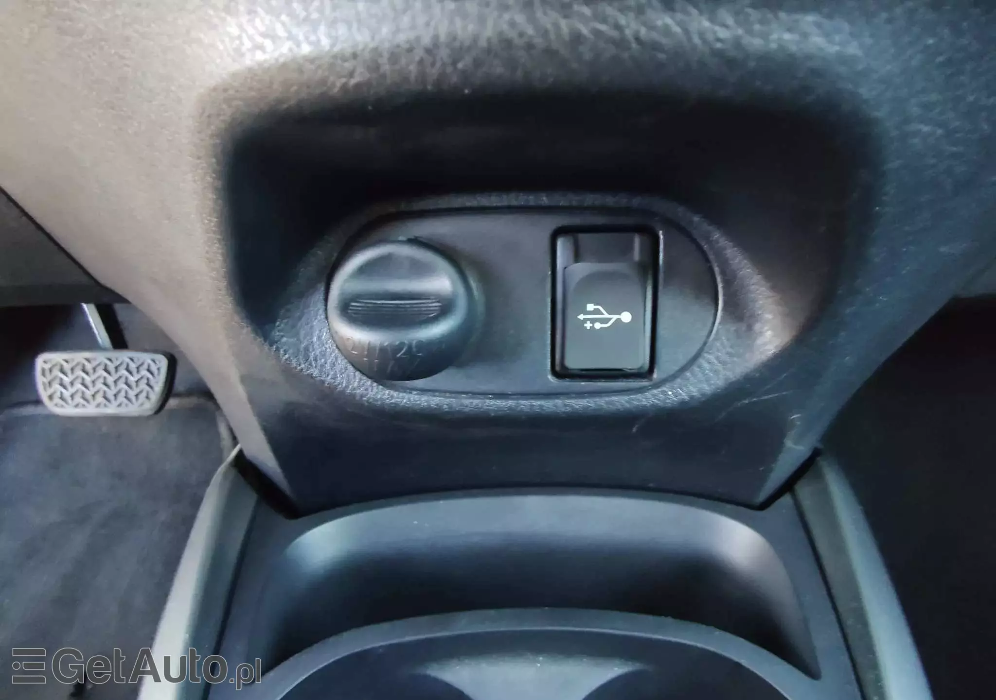 TOYOTA Yaris Hybrid 1.5 VVT-i Comfort