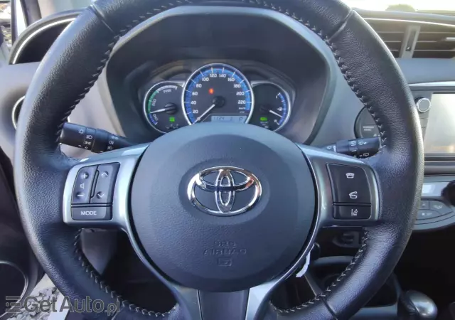 TOYOTA Yaris Hybrid 1.5 VVT-i Comfort