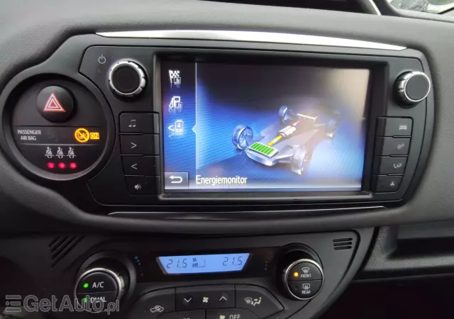 TOYOTA Yaris Hybrid 1.5 VVT-i Comfort