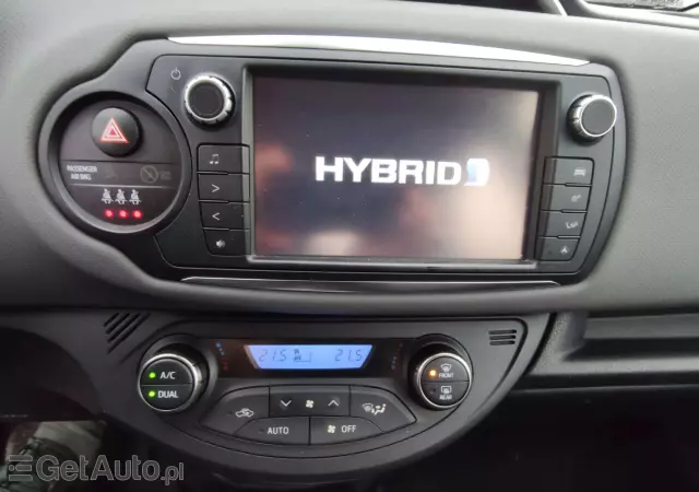 TOYOTA Yaris Hybrid 1.5 VVT-i Comfort