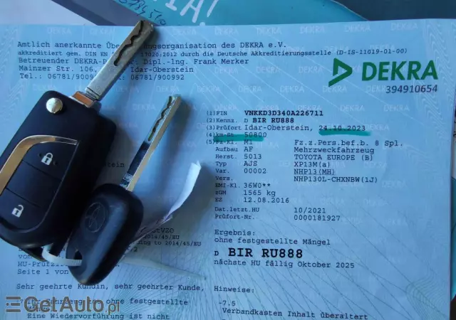 TOYOTA Yaris Hybrid 1.5 VVT-i Comfort