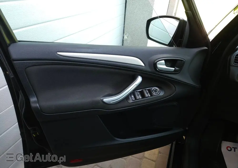 FORD S-Max 2.0 TDCi Titanium