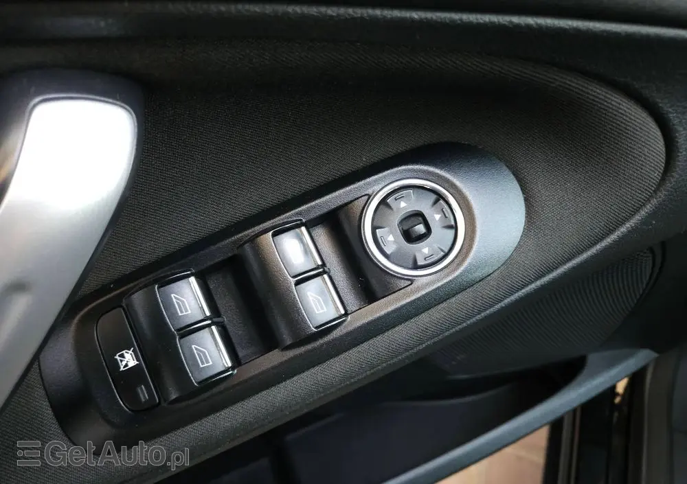 FORD S-Max 2.0 TDCi Titanium