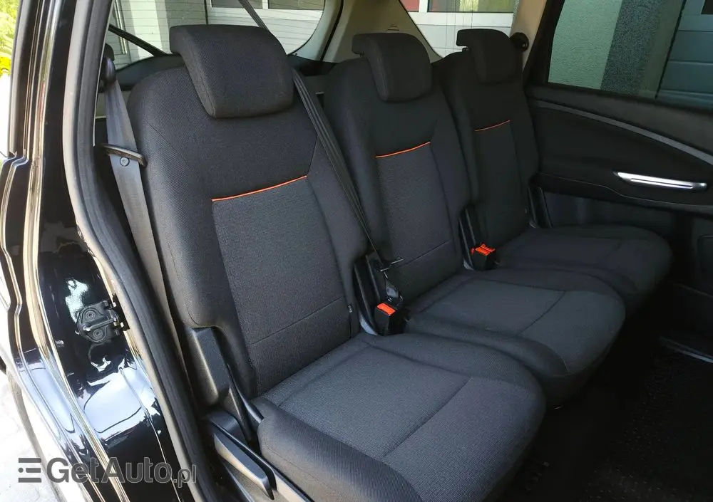 FORD S-Max 2.0 TDCi Titanium