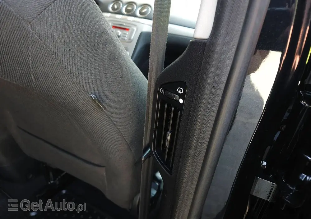 FORD S-Max 2.0 TDCi Titanium