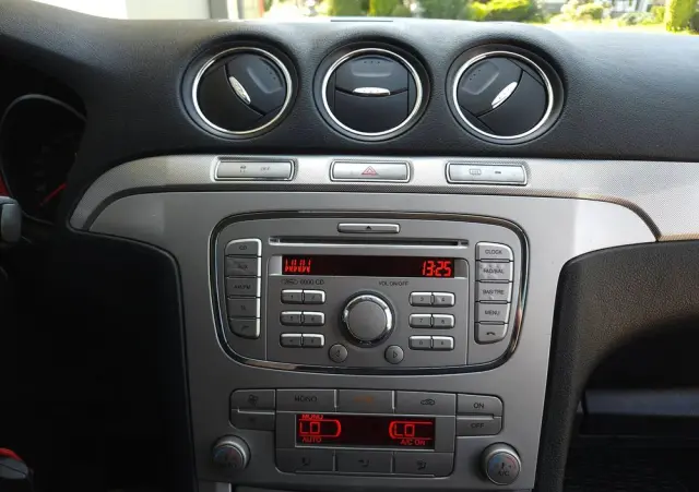 FORD S-Max 2.0 TDCi Titanium