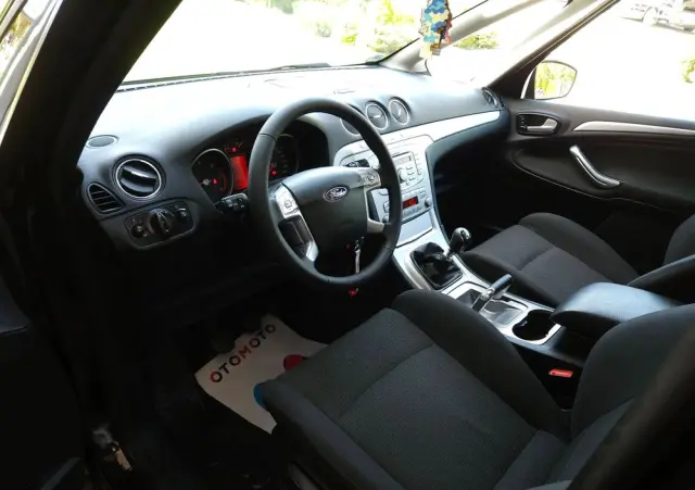 FORD S-Max 2.0 TDCi Titanium