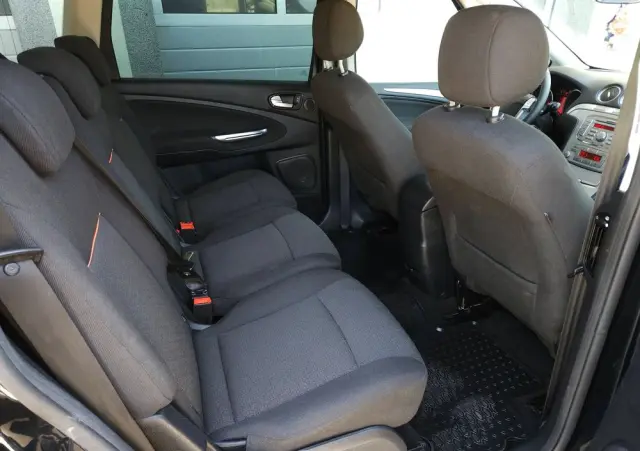 FORD S-Max 2.0 TDCi Titanium