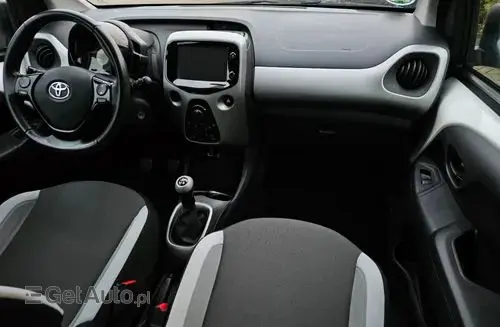 TOYOTA Aygo 